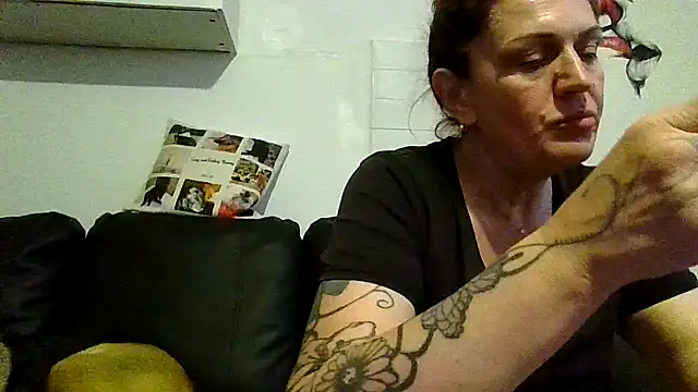 RubyyRosee online show from 05.23.26