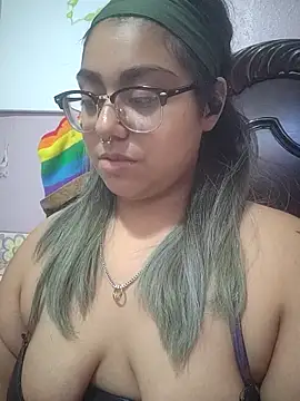 Lovelyrainn online show from 11.01.25