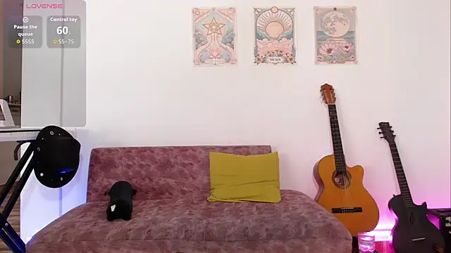 Susanahendrix online show from 09.28.25