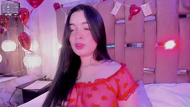 Snapshot of KateLee chatting on 02.13.26 KateLee online show from 02.13.26