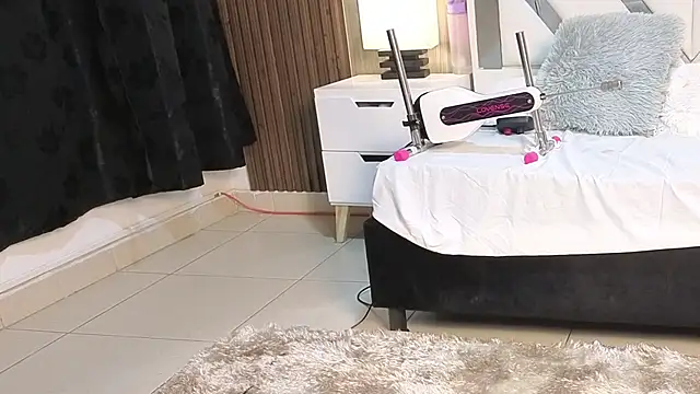 Snapshot of Lisa_sweetas chatting on 02.14.26 Lisa sweetas online show from 02.14.26