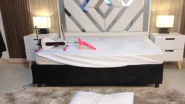 Snapshot of Lisa_sweetas chatting on 02.28.26 Lisa sweetas online show from 02.28.26