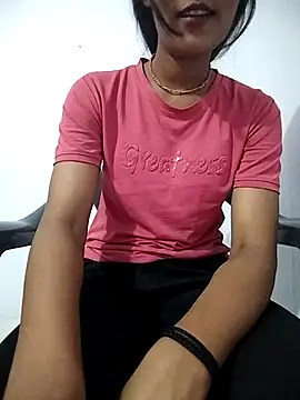 Naina 04 online show from 10.09.25