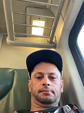 Carlosmauricio123 online show from 04.17.26