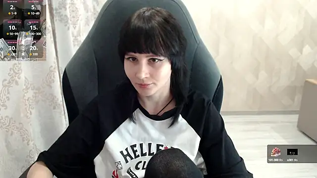 MistyDark online show from 10.10.25