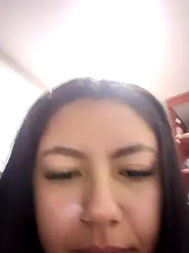 Megara 25 online show from 12.04.25