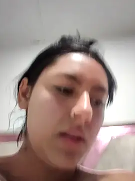 Megara 25 online show from 12.22.25