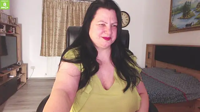 KendraSecrets online show from 12.05.25