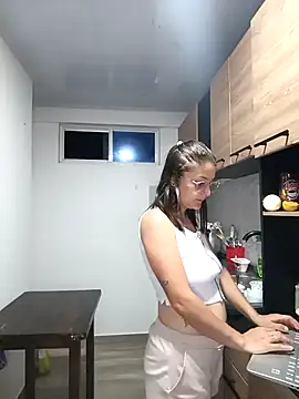 Snapshot of stivenlujan69 chatting on 11.04.25 stivenlujan69 online show from 11.04.25