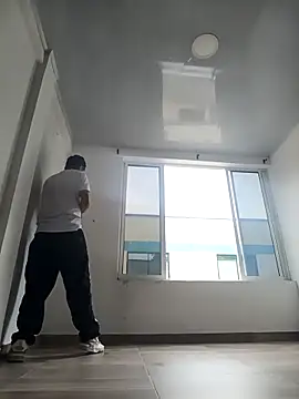 Snapshot of stivenlujan69 chatting on 02.23.26 stivenlujan69 online show from 02.23.26