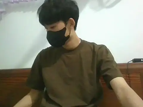 Minh online show from 11.07.25