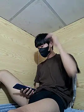 Minh online show from 12.16.25