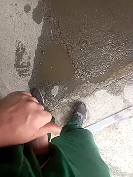 fickfreund019 online show from 10.31.25