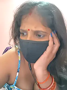 Snapshot of Sonalihot_ chatting on 11.10.25 Sonalihot online show from 11.10.25