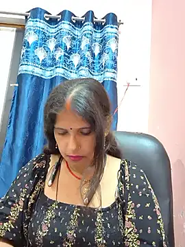 Snapshot of Sonalihot_ chatting on 02.28.26 Sonalihot online show from 02.28.26