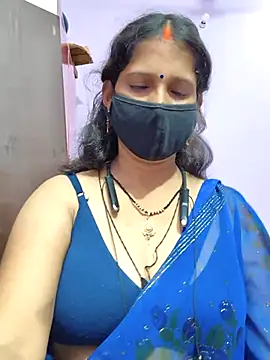 Snapshot of Sonalihot_ chatting on 04.18.26 Sonalihot online show from 04.18.26