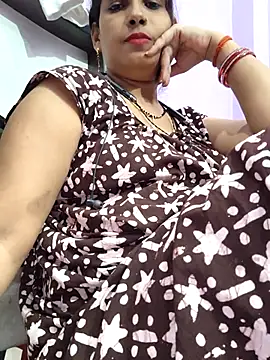 Snapshot of Sonalihot_ chatting on 04.18.26 Sonalihot online show from 04.18.26