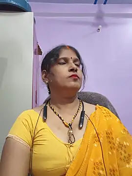 Snapshot of Sonalihot_ chatting on 05.17.26 Sonalihot online show from 05.17.26
