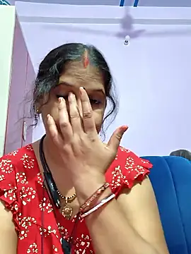 Snapshot of Sonalihot_ chatting on 05.28.26 Sonalihot online show from 05.28.26