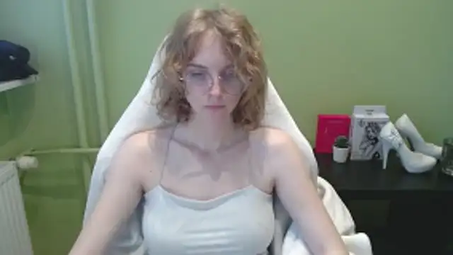 juicyPenny online show from 11.29.25