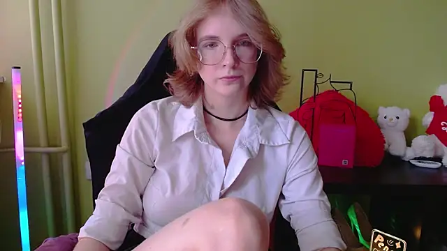 Snapshot of juicyPenny chatting on 06.10.26 juicyPenny online show from 06.10.26