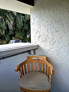 Snapshot of guy_manley chatting on 11.05.25 guy manley online show from 11.05.25