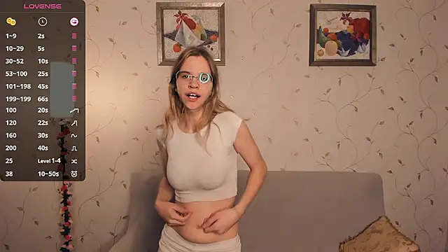 Snapshot of JoanBaggott chatting on 01.14.26 JoanBaggott online show from 01.14.26