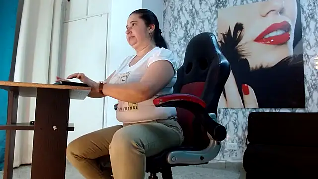 mariani smith online show from 10.05.25