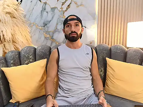 MaximusThorne online show from 04.02.26