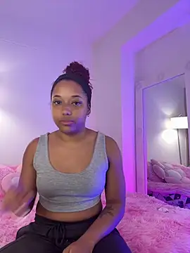 Snapshot of _Zahara_ chatting on 01.05.26 Zahara online show from 01.05.26