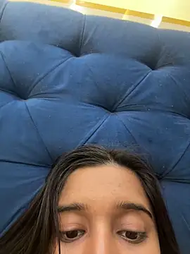 desitease online show from 10.11.25