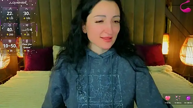 MissRossi online show from 04.13.26