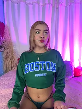 Snapshot of Miaa_rosses3 chatting on 10.23.25 Miaa rosses3 online show from 10.23.25