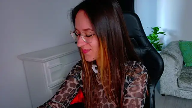 EvaBllake online show from 02.12.26