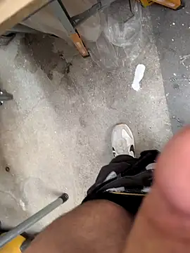 Snapshot of joeyoneill chatting on 03.03.26 joeyoneill online show from 03.03.26