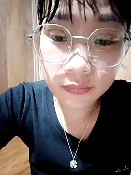 Snapshot of Maimai00 chatting on 09.10.25 Maimai00 online show from 09.10.25