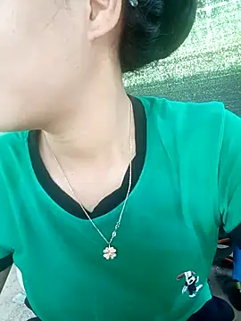 Snapshot of Maimai00 chatting on 09.14.25 Maimai00 online show from 09.14.25