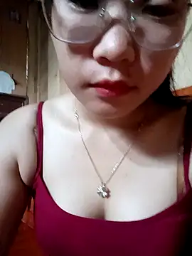 Snapshot of Maimai00 chatting on 09.15.25 Maimai00 online show from 09.15.25