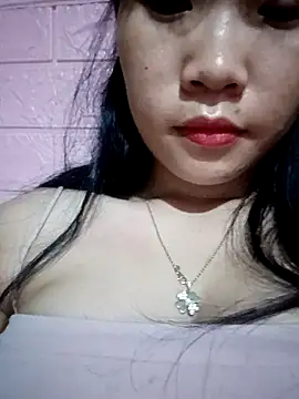 Snapshot of Maimai00 chatting on 09.17.25 Maimai00 online show from 09.17.25