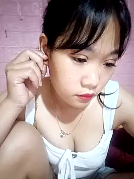 Snapshot of Maimai00 chatting on 10.15.25 Maimai00 online show from 10.15.25