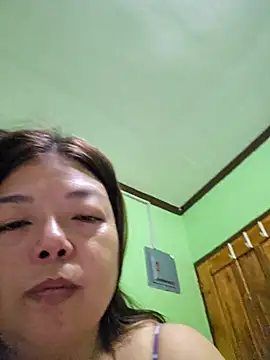 allesandra11 online show from 12.18.25