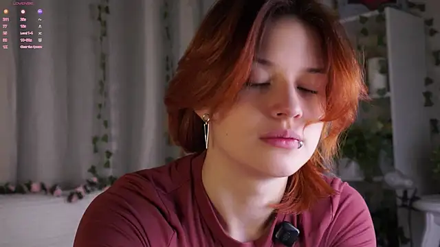 BlytheBenny online show from 12.16.25