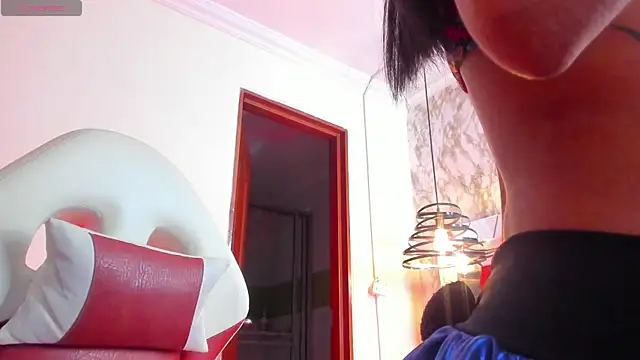 Sheilly brown online show from 11.20.25