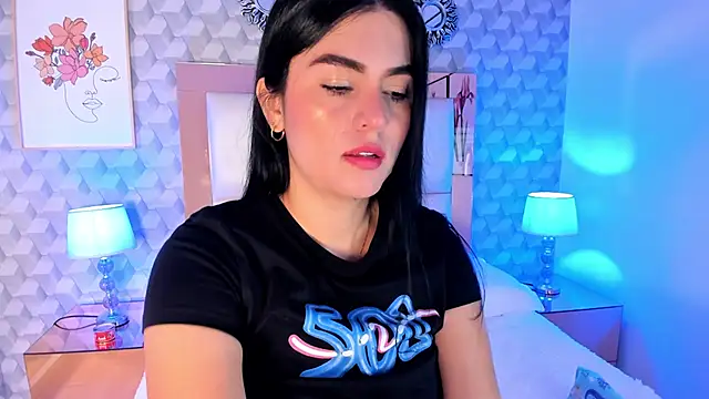 Sasha  sims   online show from 11.18.25