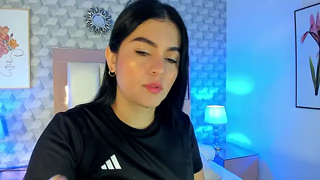 Sasha  sims   online show from 12.03.25