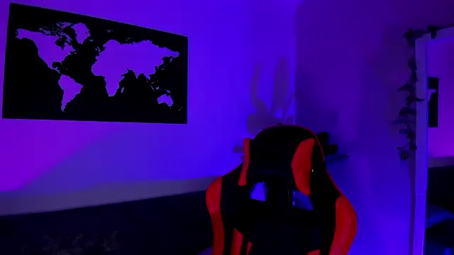 ZoeValencia1 online show from 09.17.25