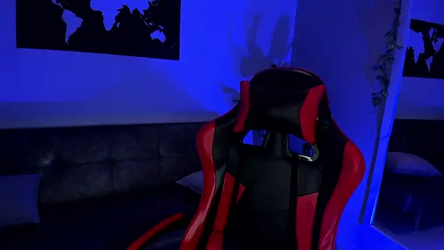 ZoeValencia1 online show from 10.08.25