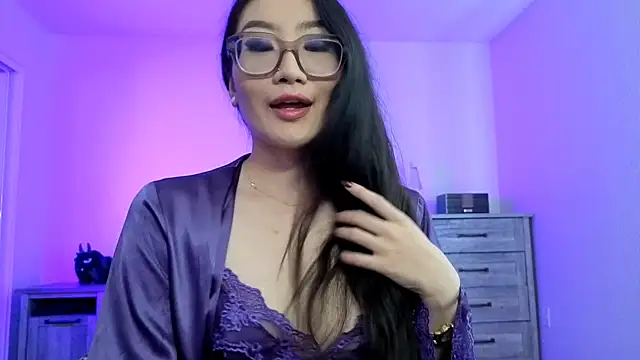 Aliciaz3 online show from 09.18.25