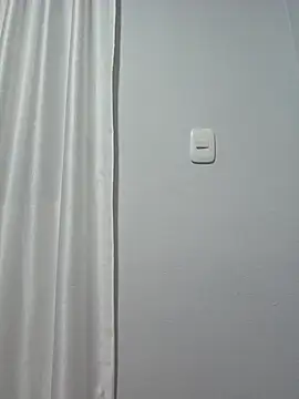 Snapshot of Miss_Pompitas23 chatting on 11.11.25 Miss Pompitas23 online show from 11.11.25