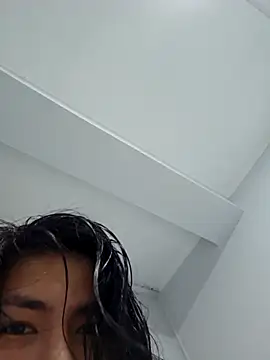 Snapshot of Miss_Pompitas23 chatting on 11.17.25 Miss Pompitas23 online show from 11.17.25